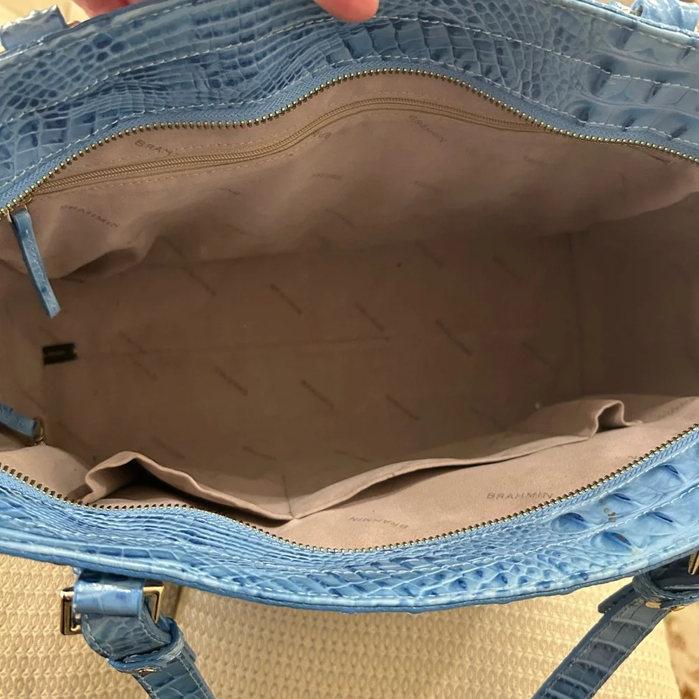 Brahmin Croc Embossed Tote Bag Blue  with Gold Hardware - Picture 11 of 13